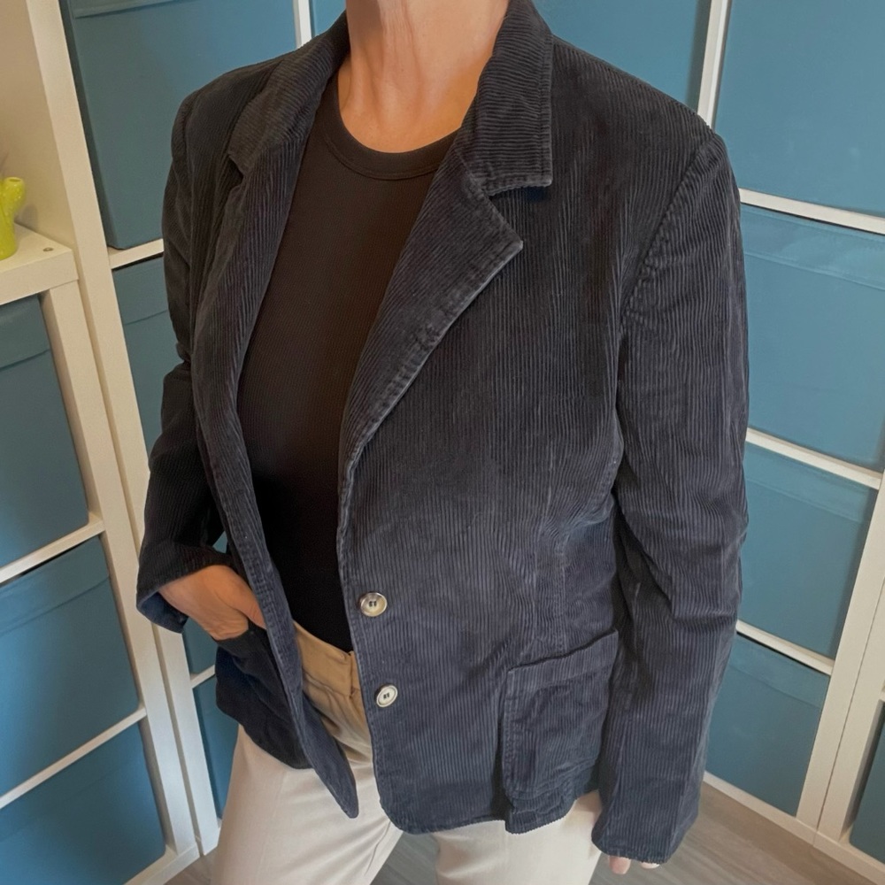 New York & Company  Navy blue corduroy blazer 🦋🤩
